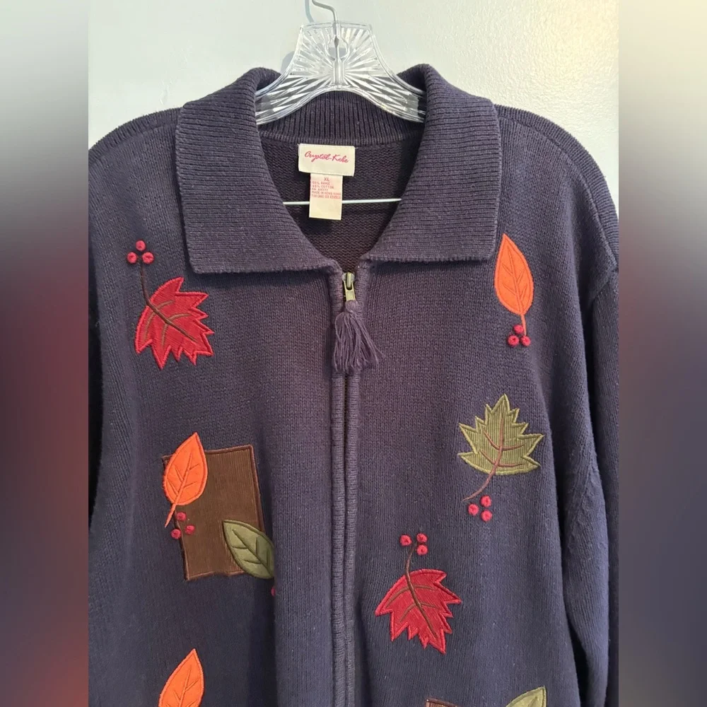 Vintage Crystal-Kobe Navy Full Zip Cardigan Leaf Fall Embroidery Collared Comfy